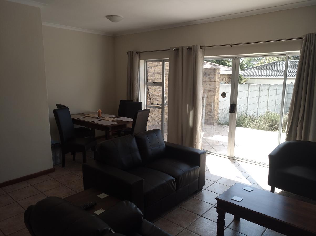 Getaway Self-Catering Tyger Valley Durbanville Exterior foto